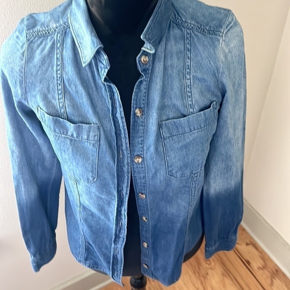 Lauren Conrad denim buttoned down blue Ombré long sleeves shirt top  Sz XS - Picture 1 of 8